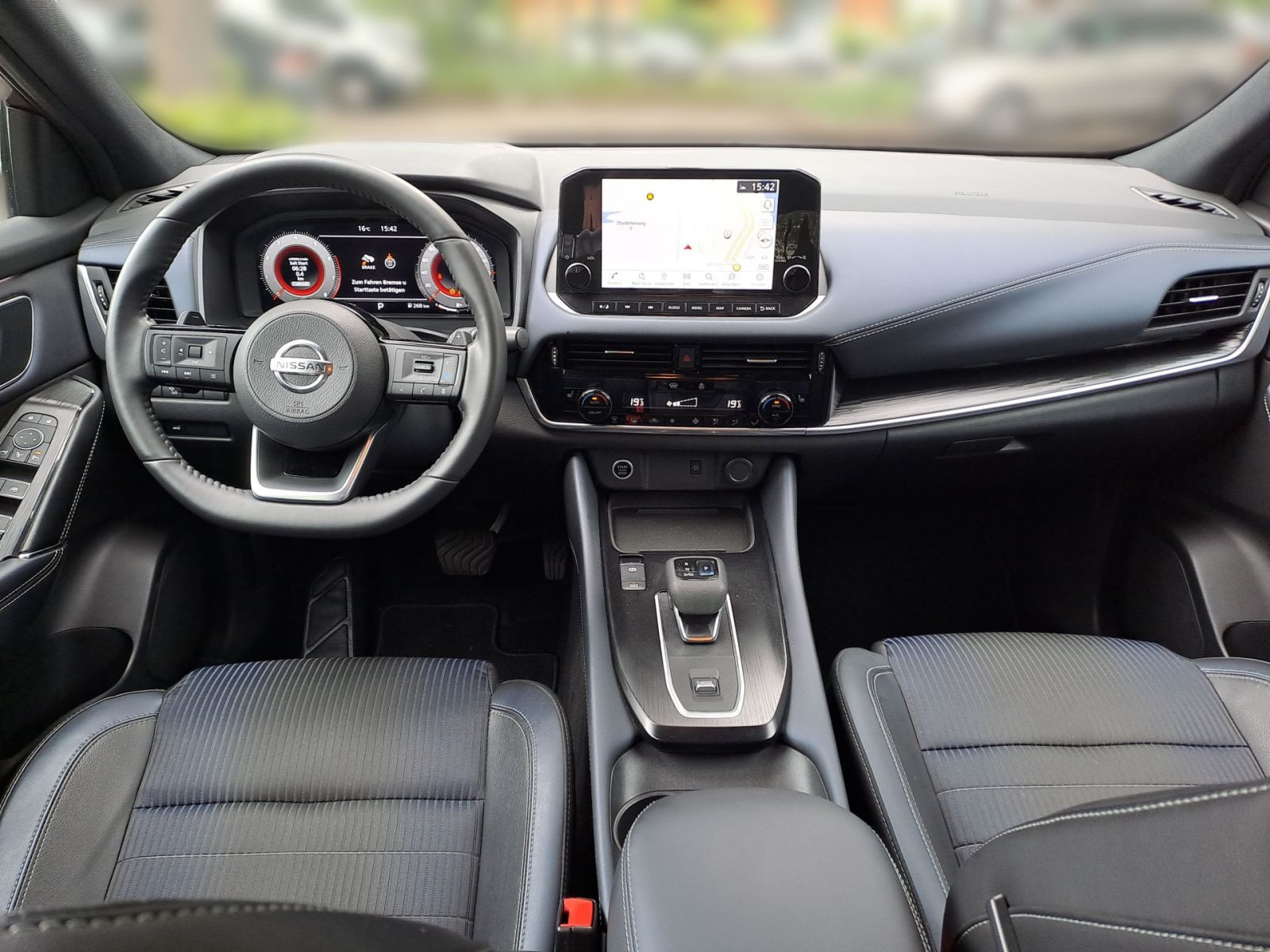 Nissan Qashqai Tekna 1.3 AT - HEADUP NAVI 360° CarPlay