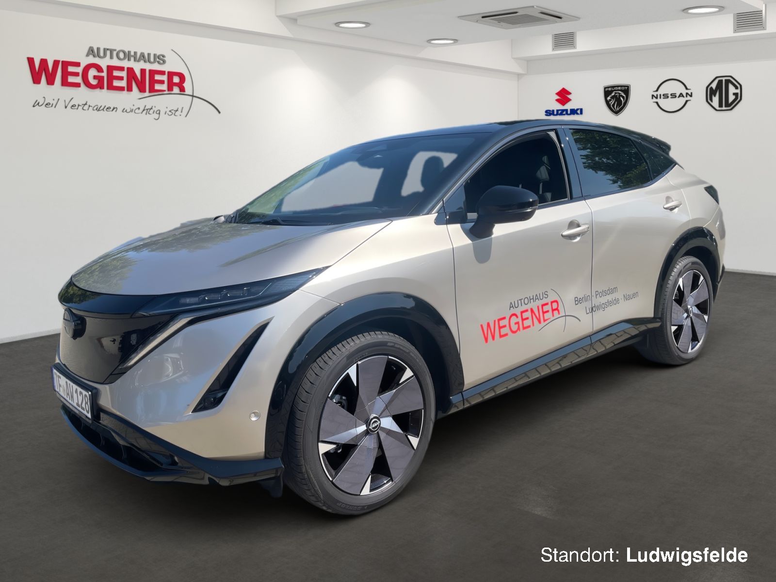 NISSAN ARIYA 87 kWh Evolve Pack ALLRAD PANO*HUD*NAPPA