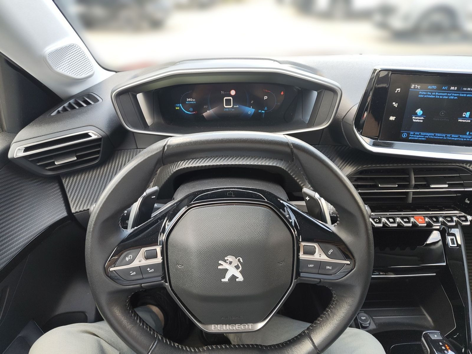 Peugeot 208 1.2 AllurePack PureTech100 Automatik*LED*CAM