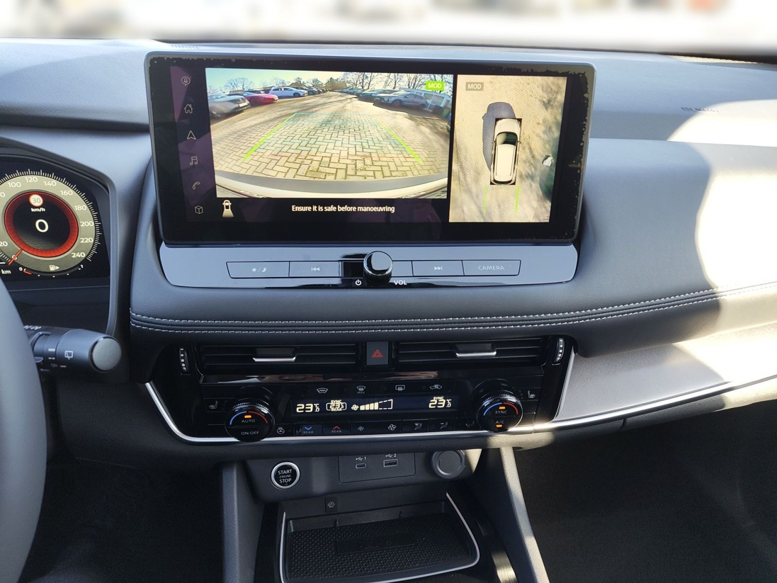 Nissan X-Trail N-Connecta 1.5 AT - MHEV PANO 360CAM WIFI CarPlay LED