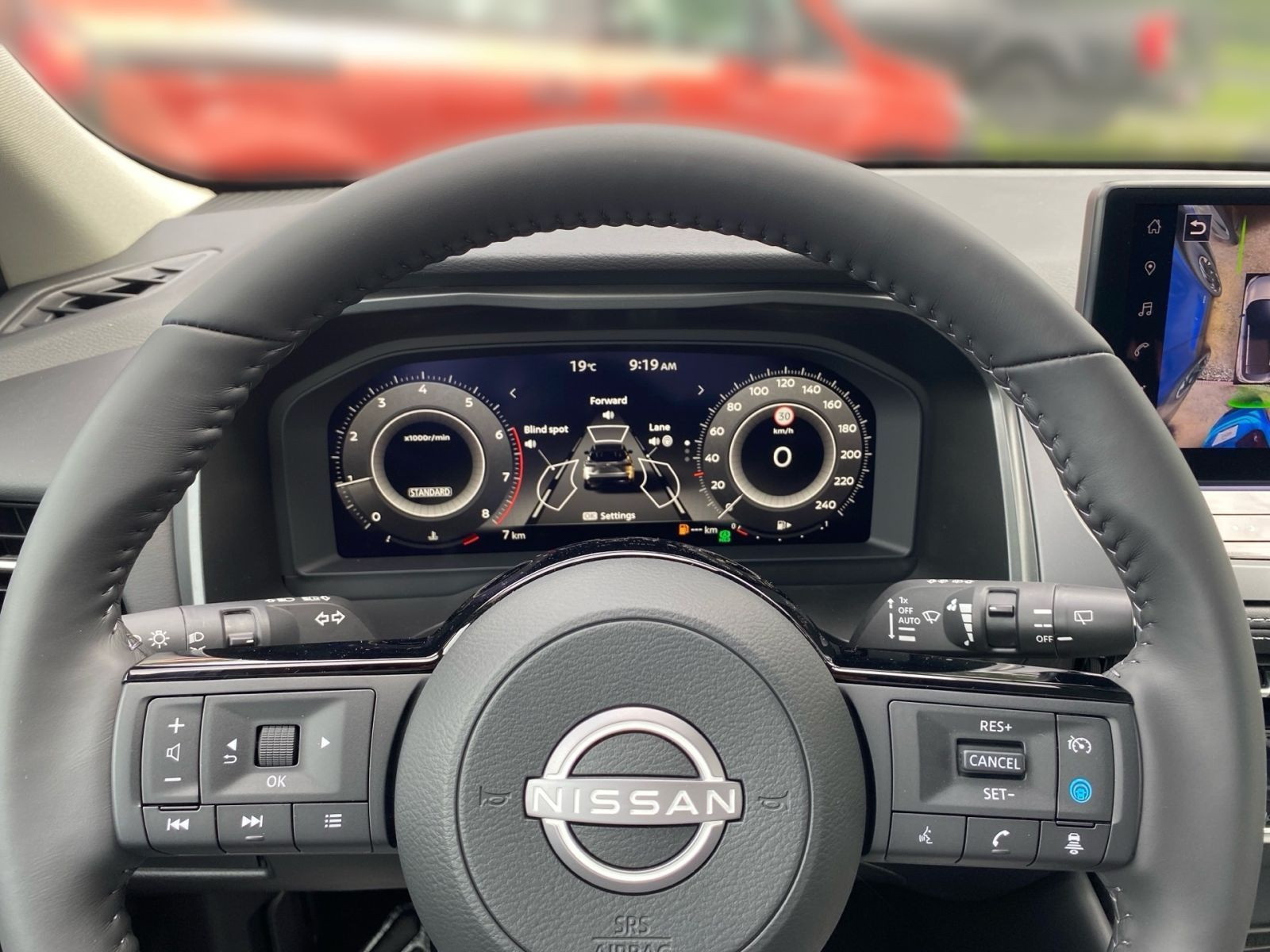 Nissan QASHQAI 1.3 DIG-T MHEV MT SHZ HUD 360° KAM