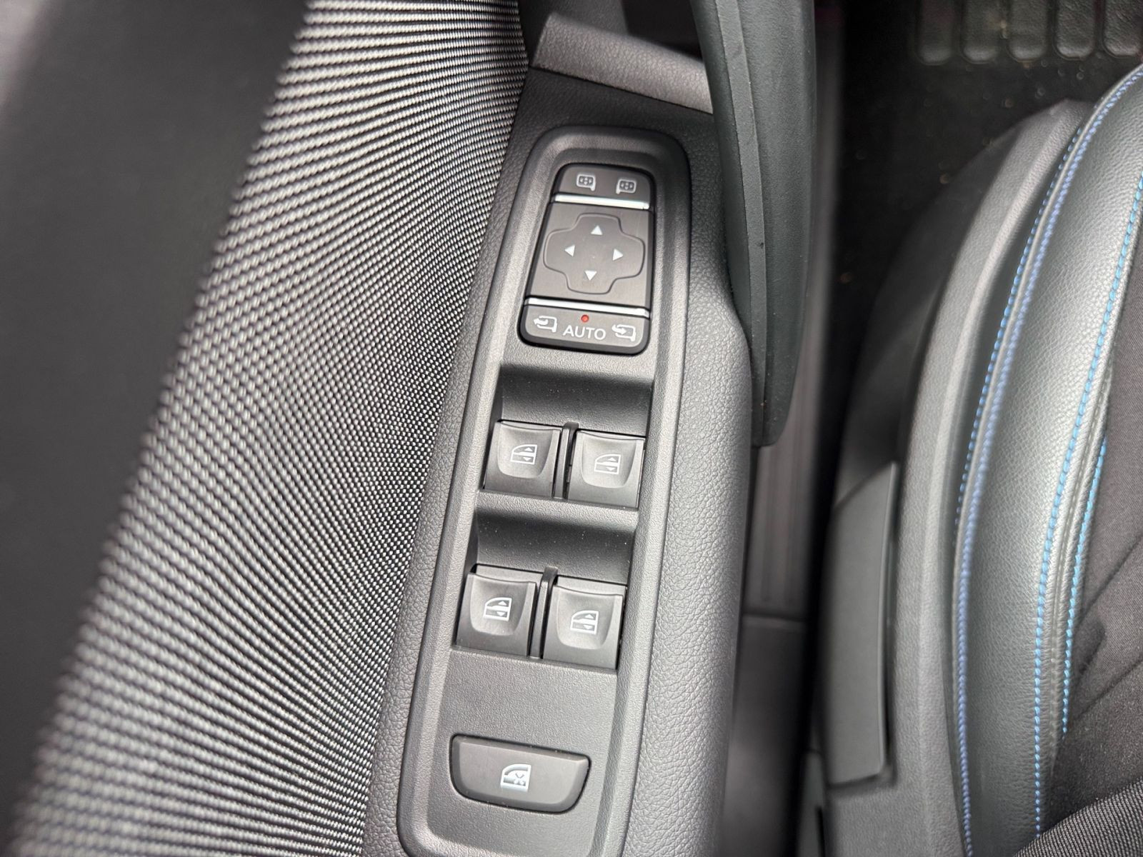 Nissan Townstar EV Kombi L1 Tekna - SHZ 360CAM Keyless