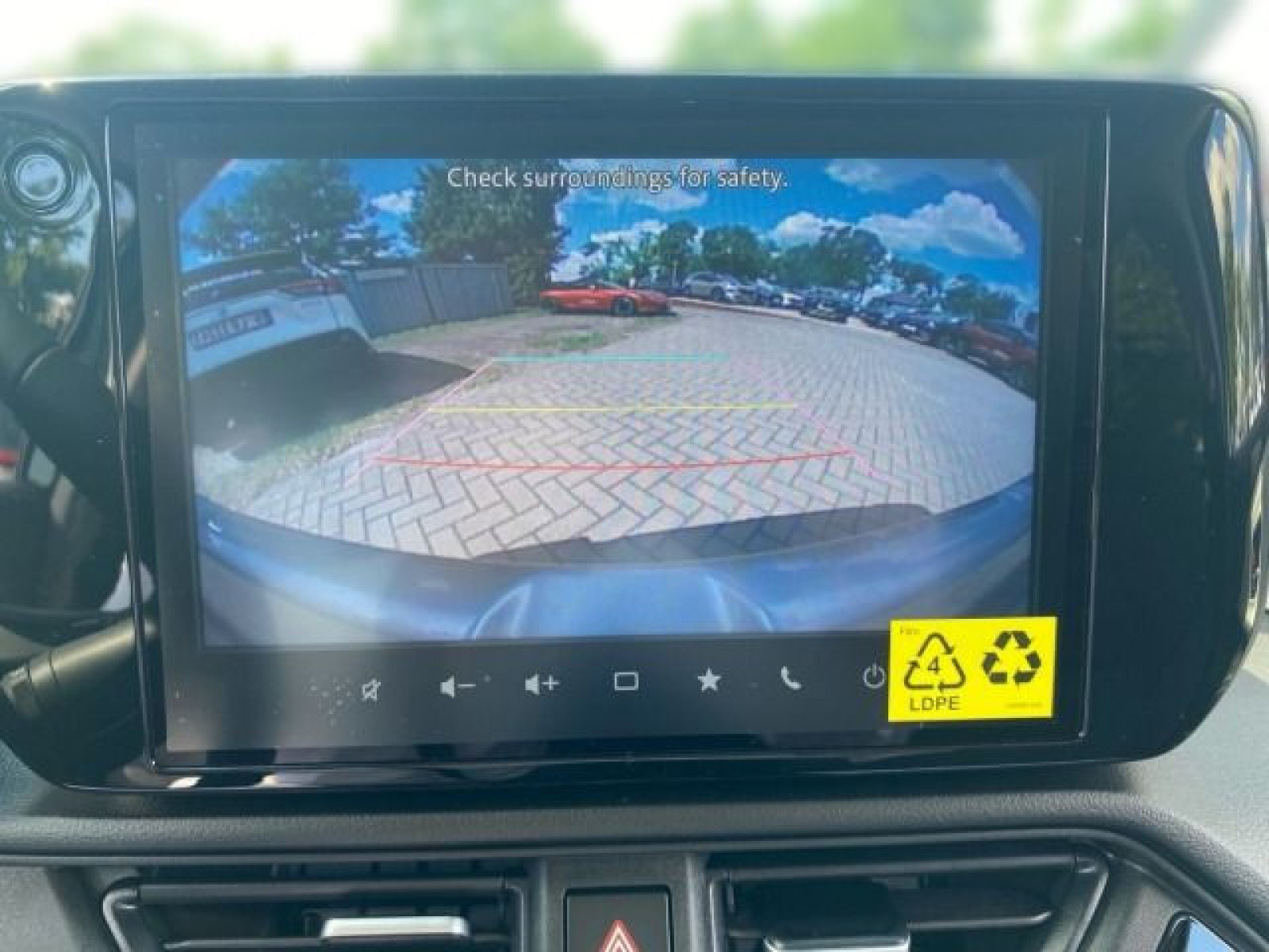 Suzuki Swift Comfort+ Hybrid - SHZ CAM ACC NAVI CarPlay