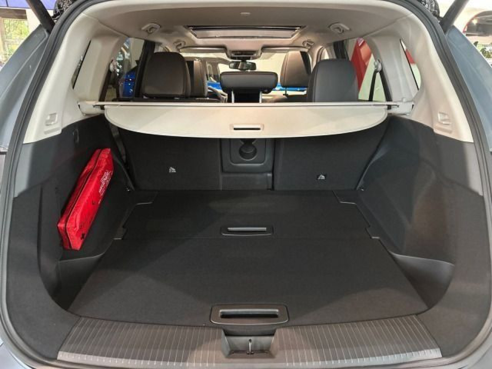 Nissan X-Trail Tekna+ 1.5 AT - PANO BOSE HUD LEDER MEMO