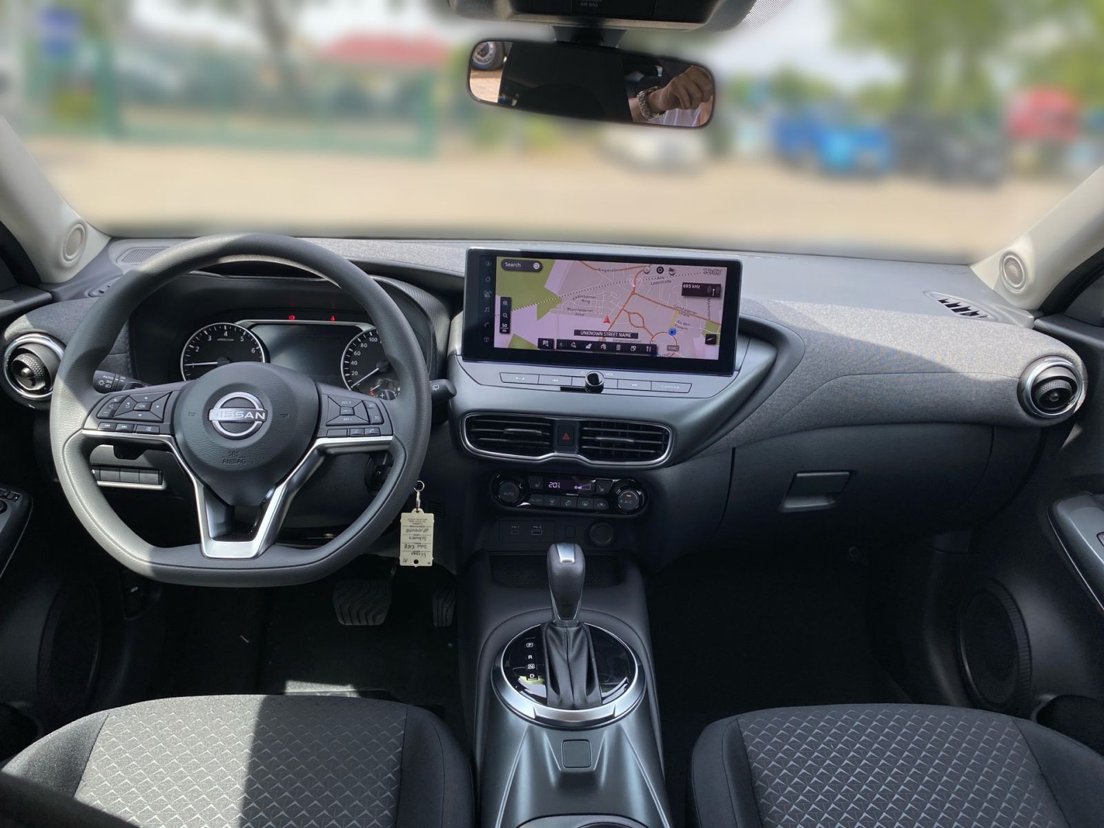 Nissan JUKE ACENTA 1.0 DIG-T 114 PS 7DCT NAVI KLIMA SHZ