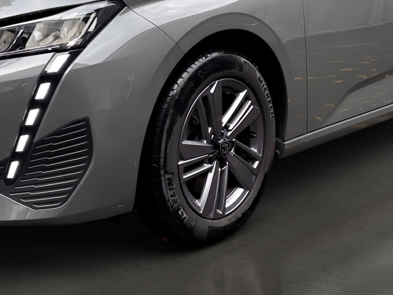 Peugeot 308 SW Active Pack BlueHDi 130 EAT8 *SHZ*Navi*