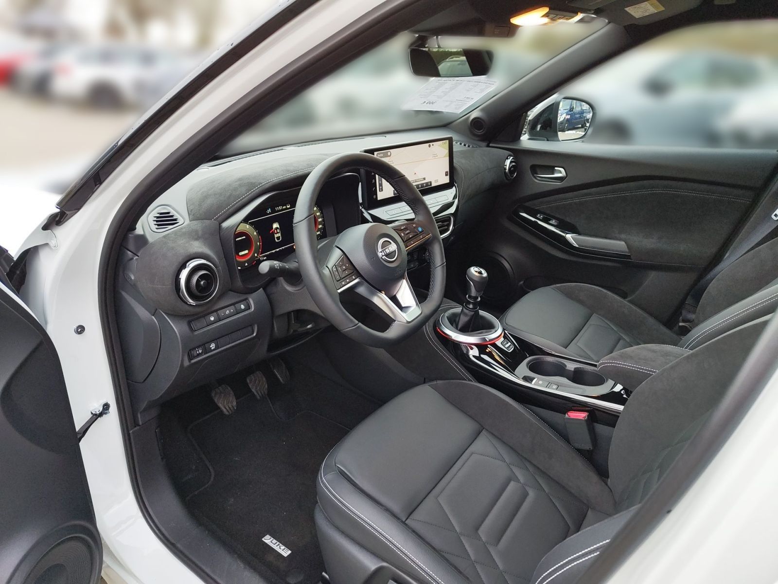 NISSAN JUKE N-DESIGN 6MT 19"LM SHZ 360 KAM Alcantara®
