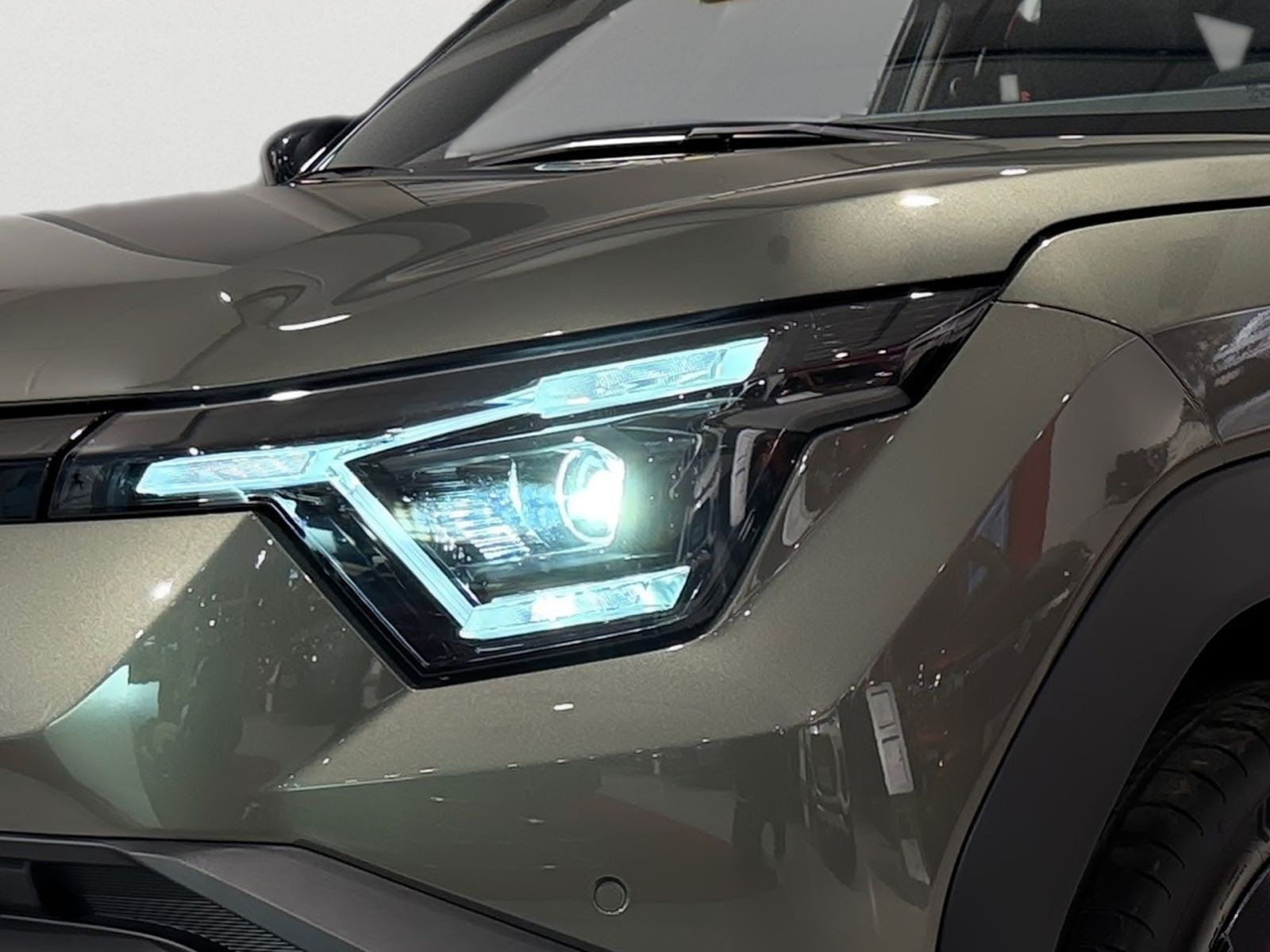 Suzuki e VITARA 61kWh ALLGRIP-e Comfort+ | 6000€ Prämie