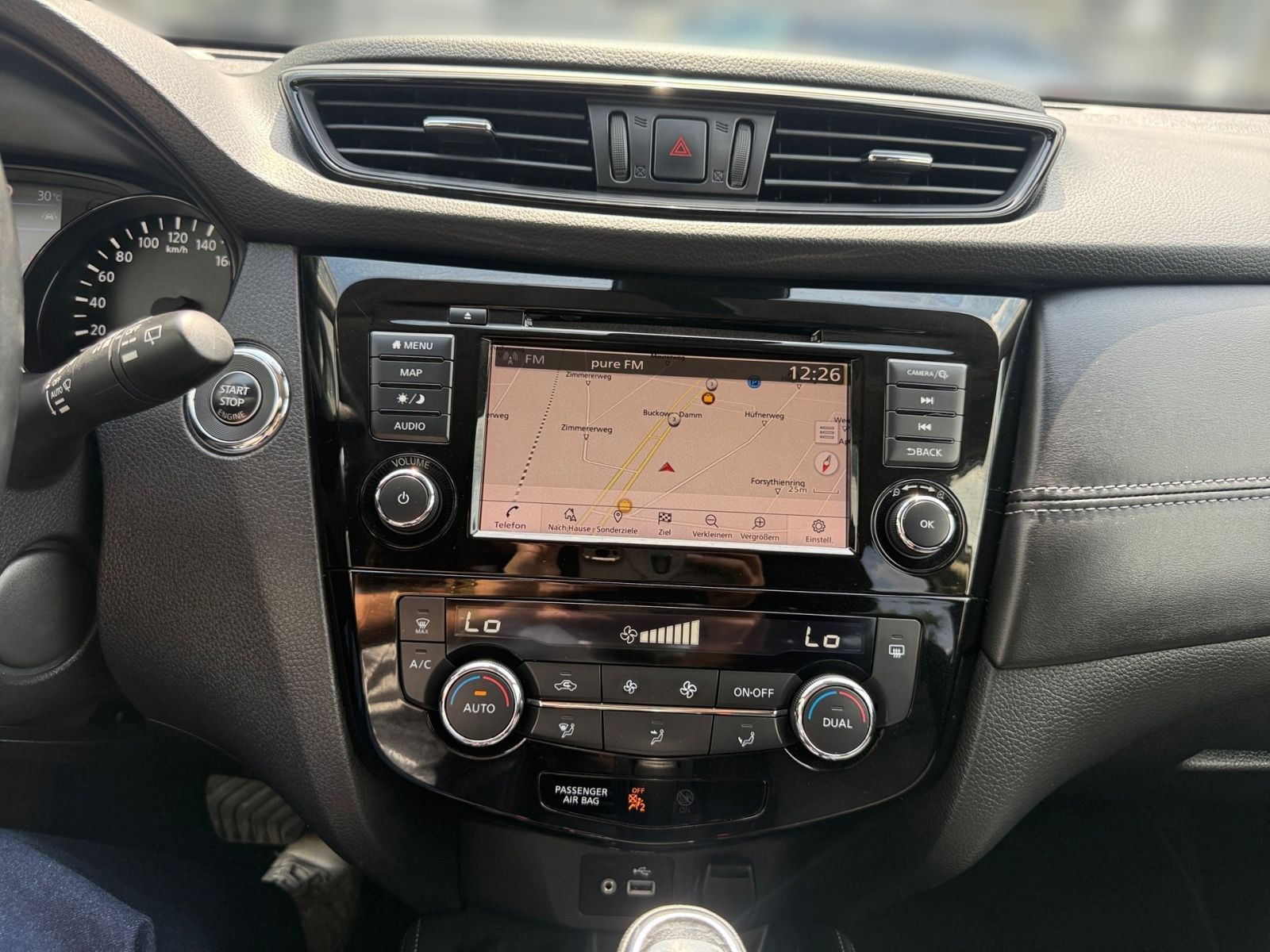 Nissan X-Trail 1.3 DIG-T DCT N-Connecta PDC*Navi*Bluet.