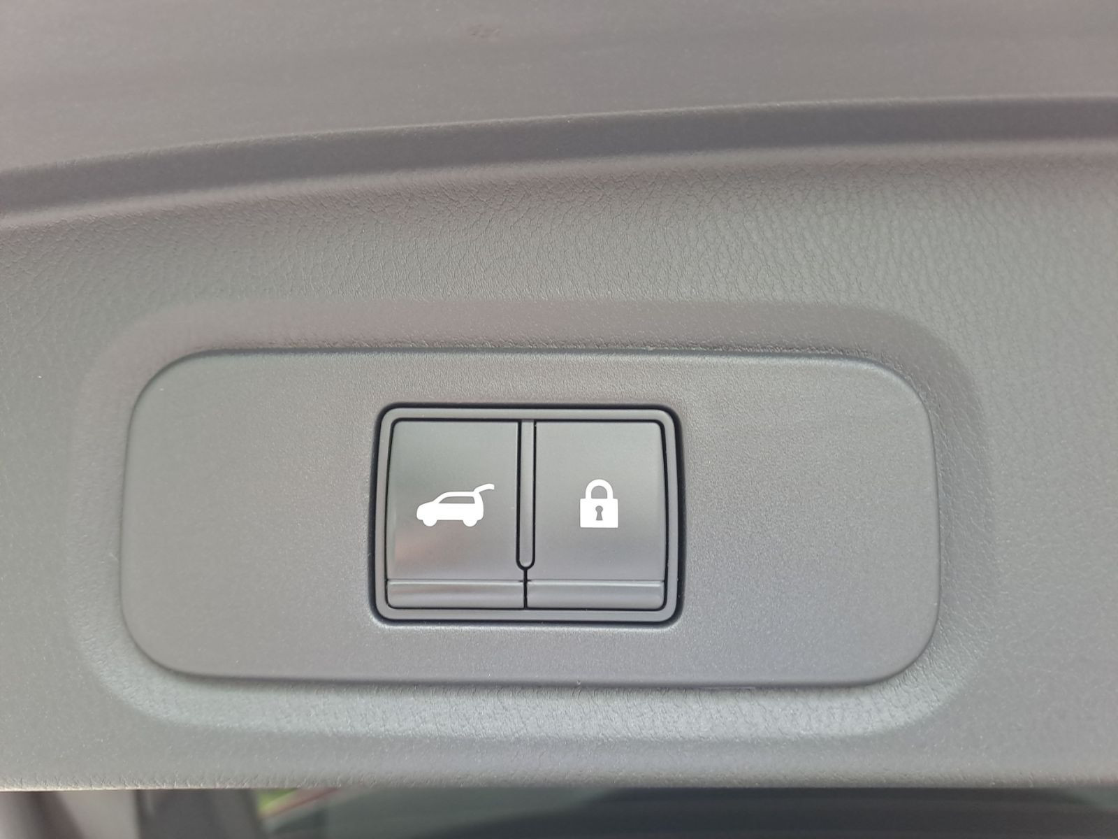 Nissan Qashqai Tekna 1.3 AT - HEADUP NAVI 360° CarPlay