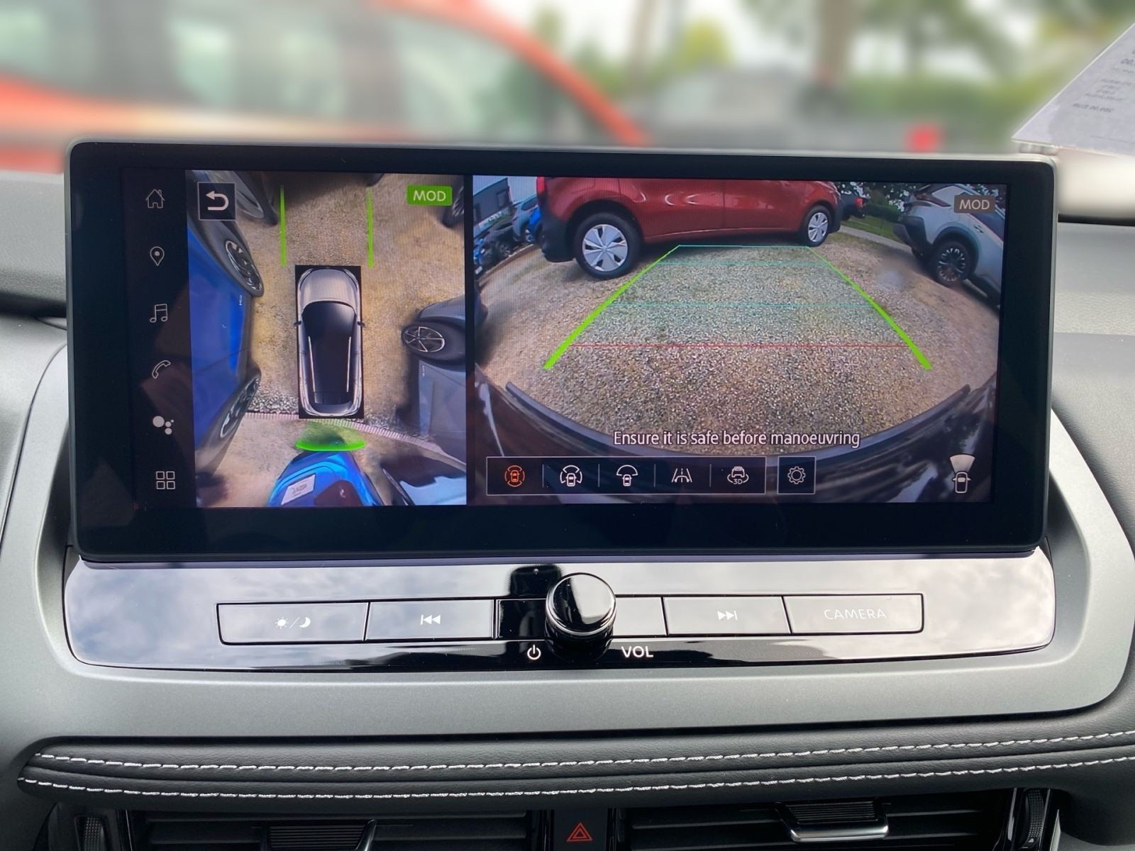 Nissan QASHQAI 1.3 DIG-T MHEV MT SHZ HUD 360° KAM