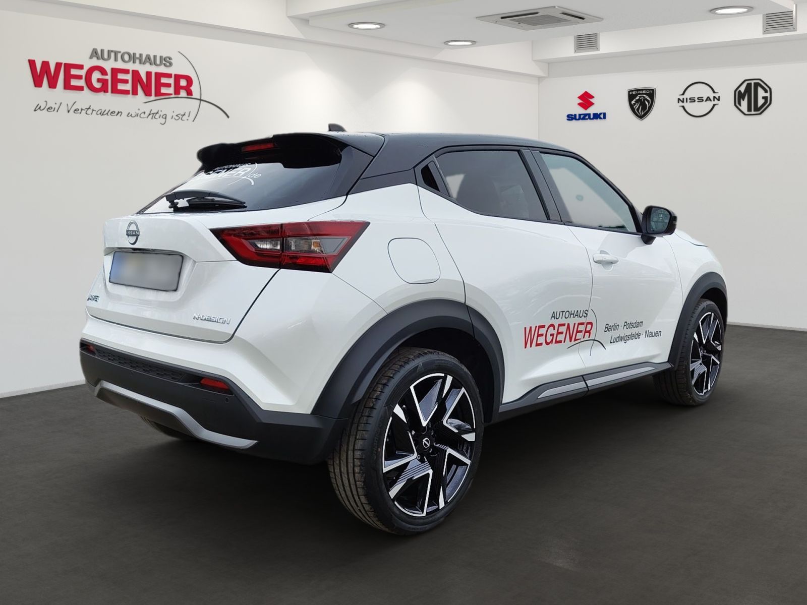 NISSAN JUKE N-DESIGN 6MT 19"LM SHZ 360 KAM Alcantara®