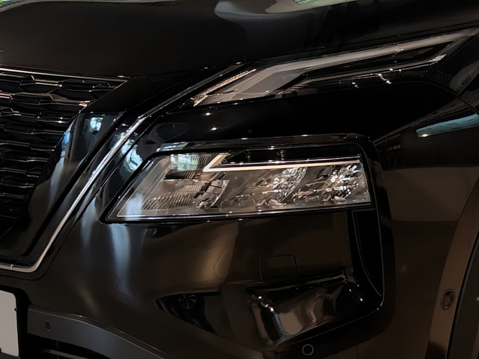 Nissan X-Trail Tekna 1.5 AT - 4x4 HUD LED LKA SWA SHZ BFS