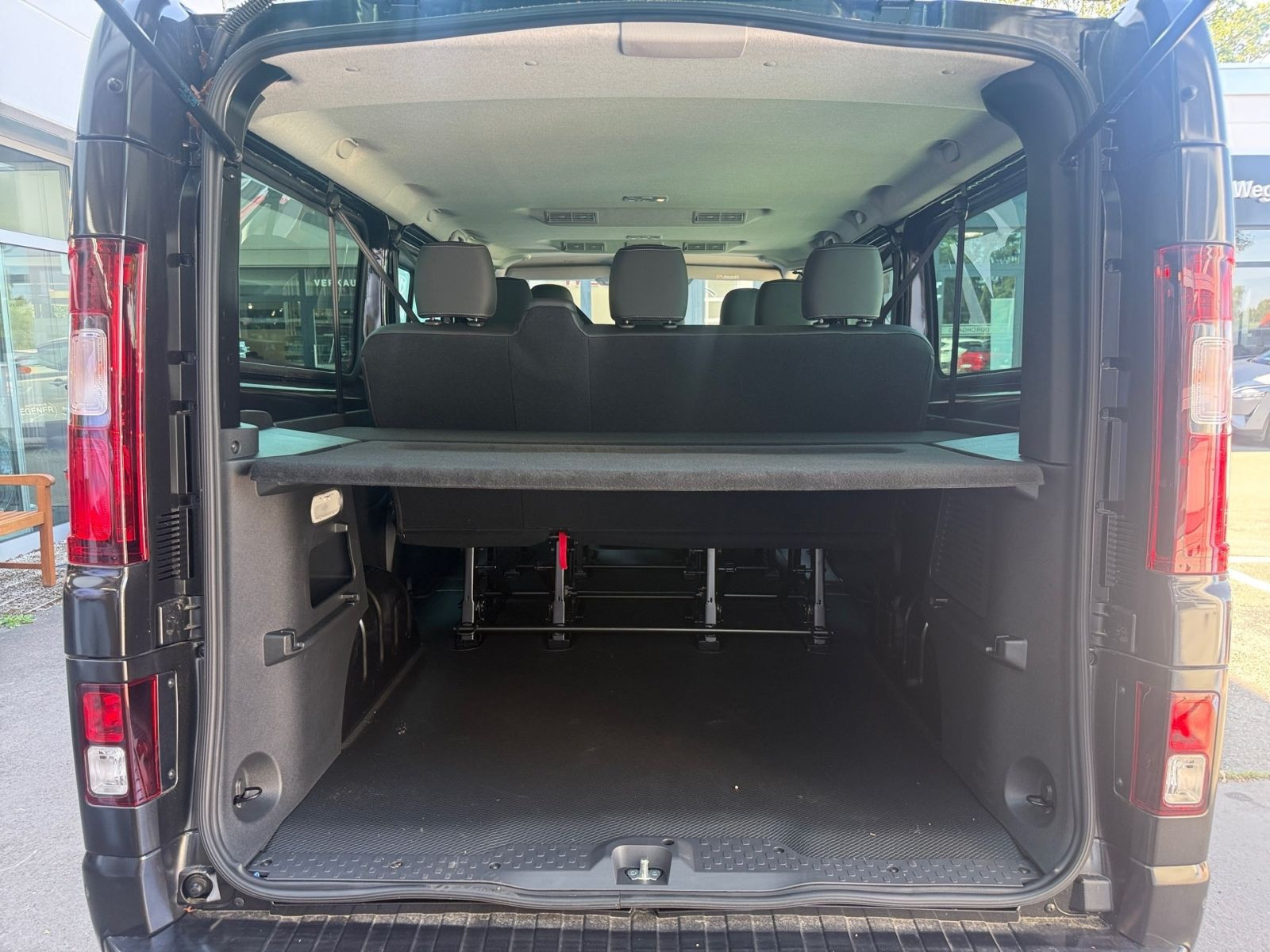 Nissan Primastar Kombi L2H1 3,0t