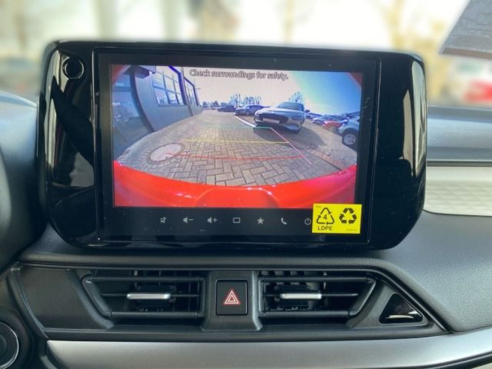 Suzuki Swift Comfort+ Hybrid - SHZ CAM ACC NAVI CarPlay
