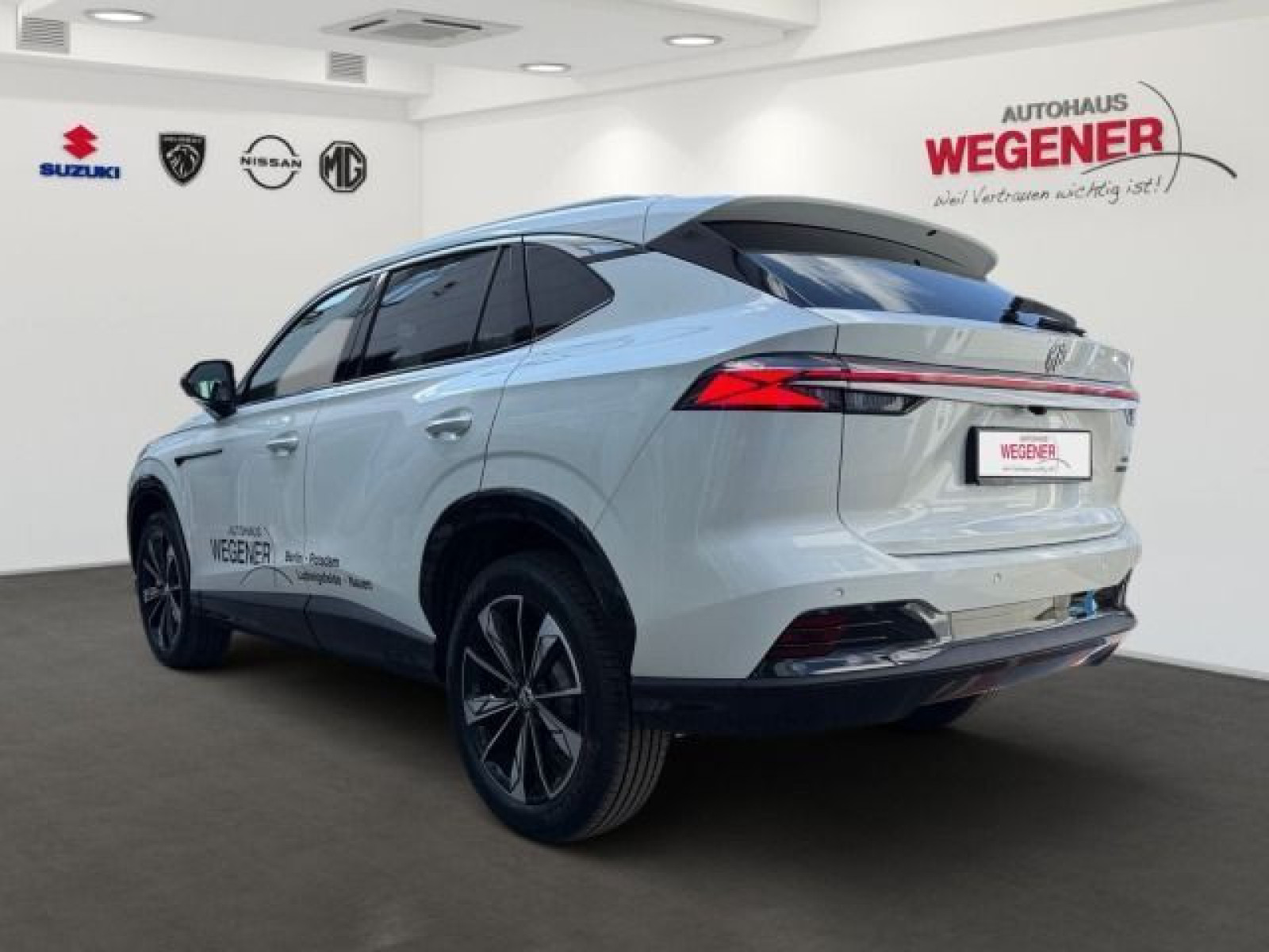 MG MG HS PHEV Luxury MY25.5