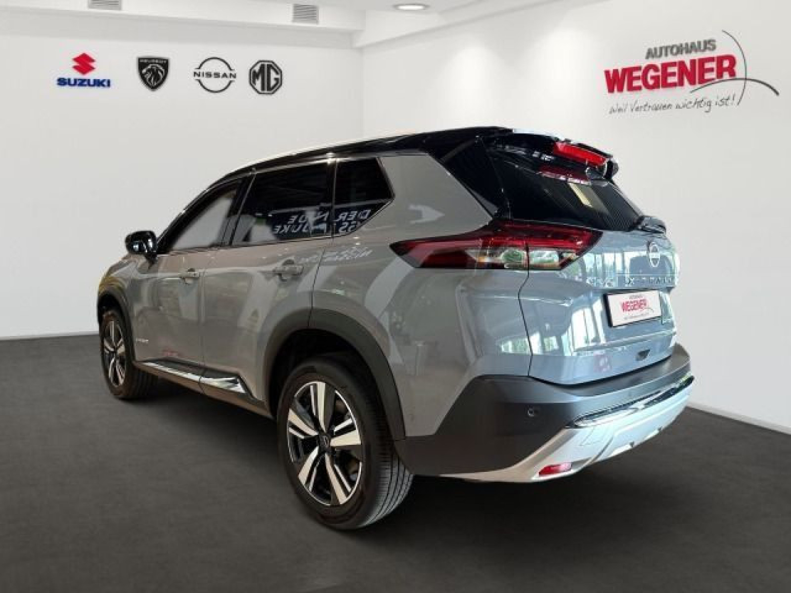 Nissan X-Trail Tekna+ 1.5 AT - PANO BOSE HUD LEDER MEMO
