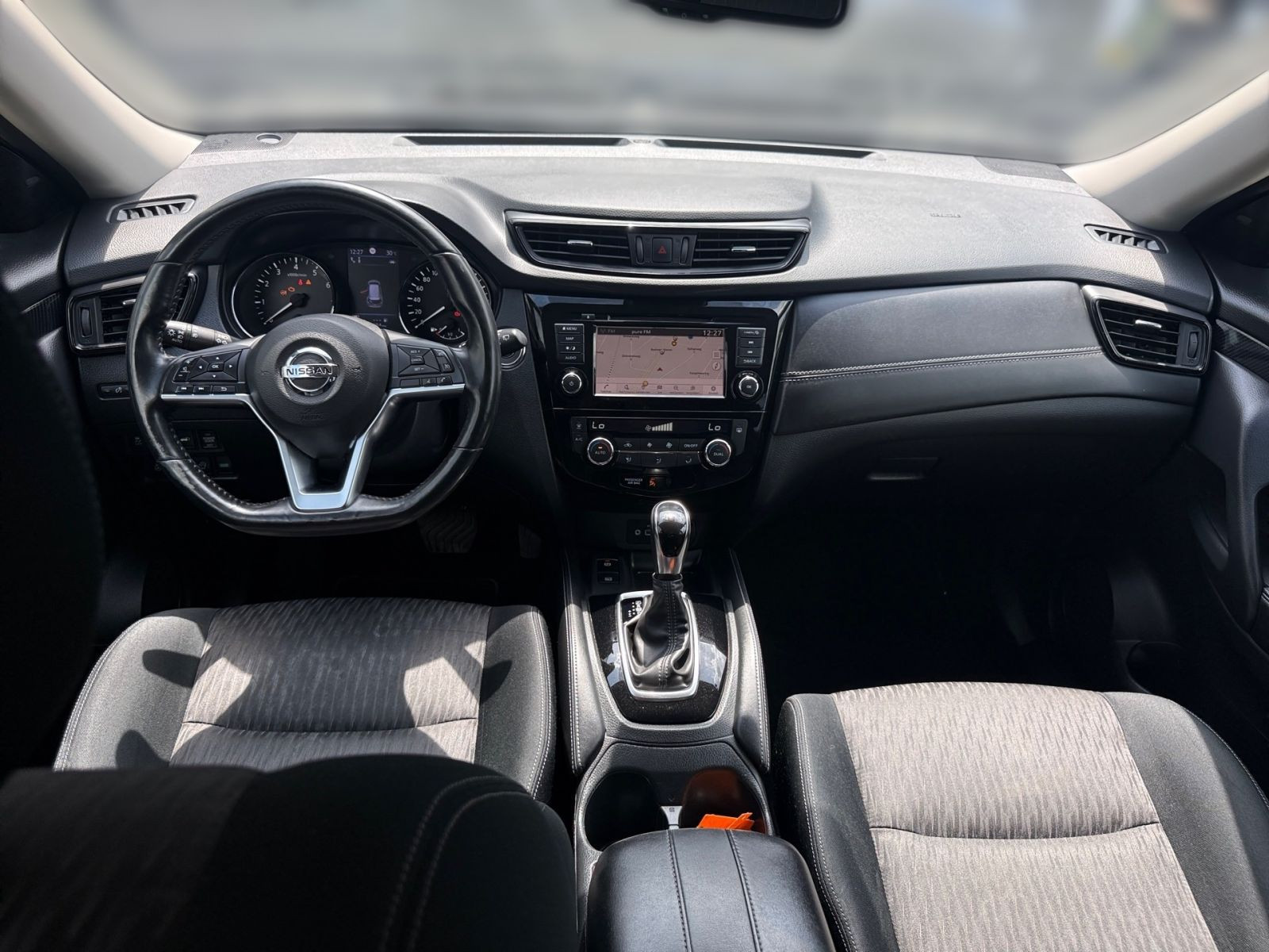Nissan X-Trail 1.3 DIG-T DCT N-Connecta PDC*Navi*Bluet.