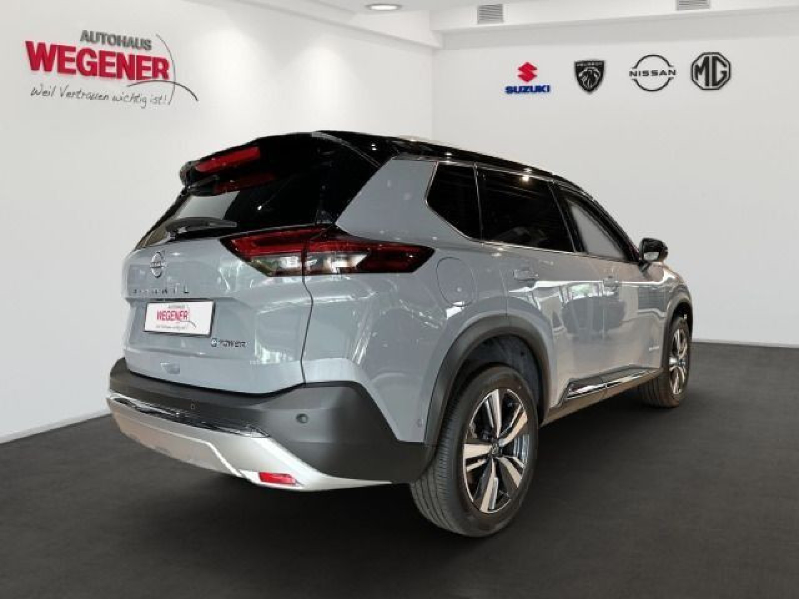 Nissan X-Trail Tekna+ 1.5 AT - PANO BOSE HUD LEDER MEMO