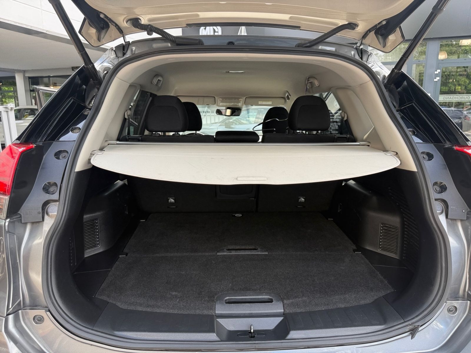 Nissan X-Trail 1.3 DIG-T DCT N-Connecta PDC*Navi*Bluet.