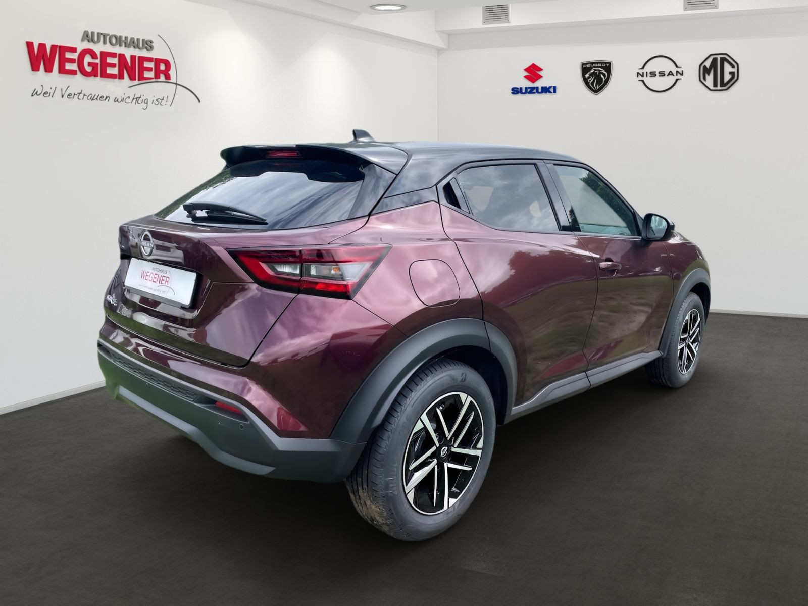 Nissan JUKE N-CONNECTA 1.0 DIG-T 6MT SHZ LHZ PDC hi+vo