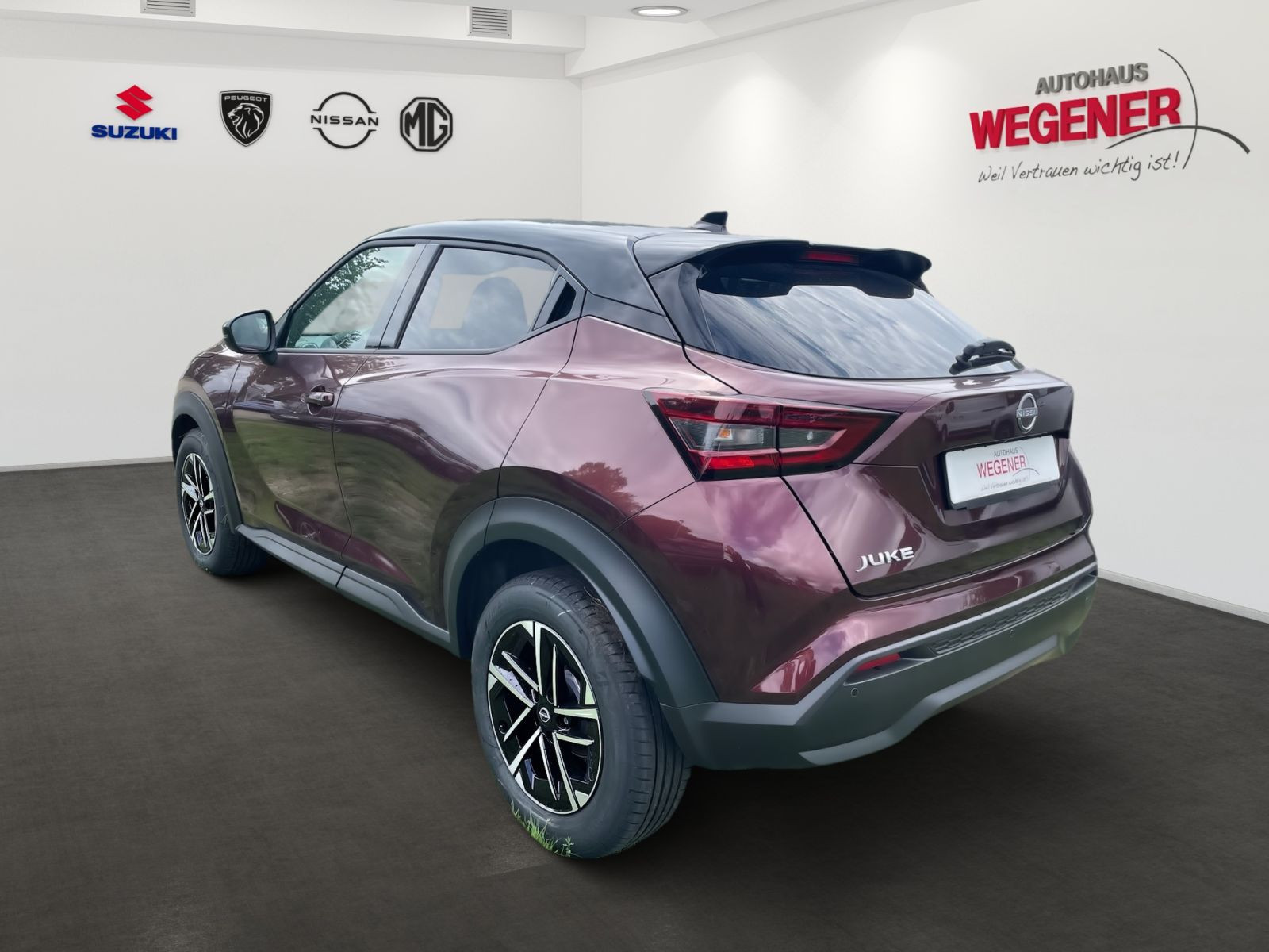 Nissan JUKE N-CONNECTA 1.0 DIG-T 6MT SHZ LHZ PDC hi+vo
