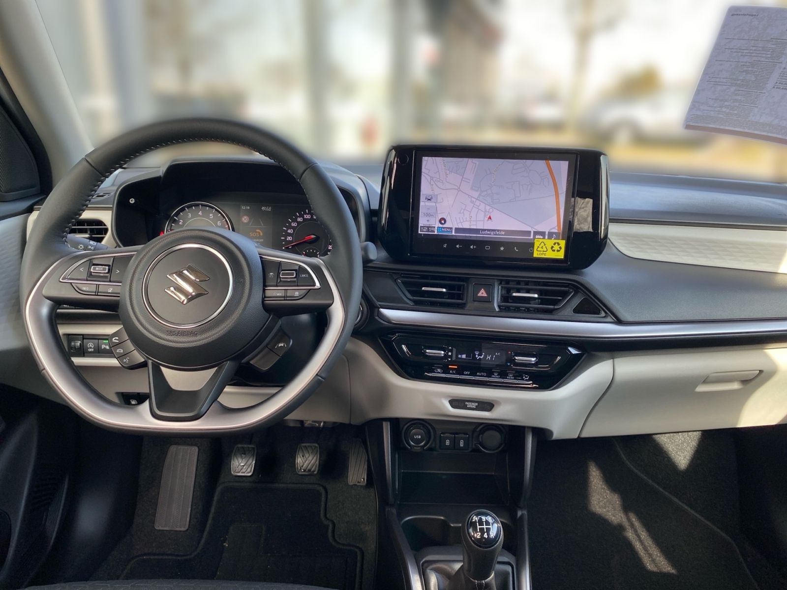 Suzuki Swift Comfort+ Hybrid - SHZ CAM ACC NAVI CarPlay