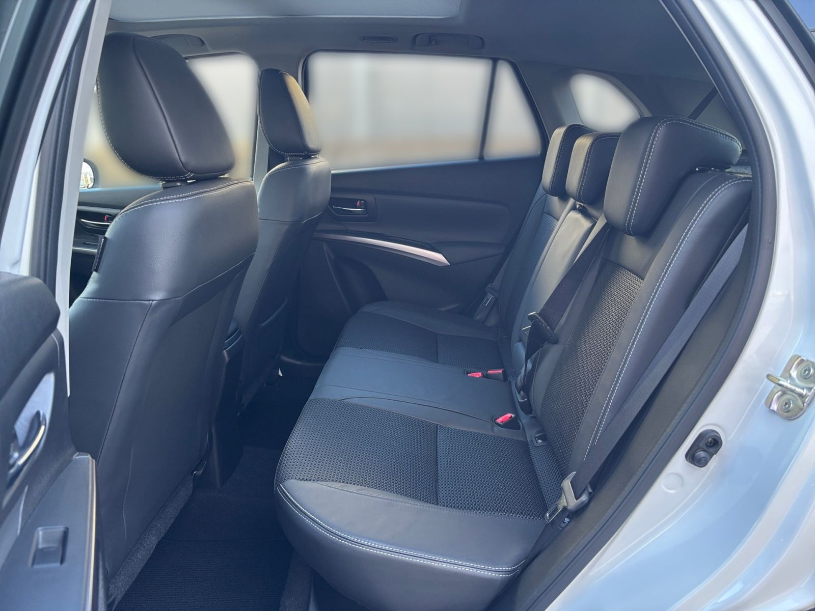 Suzuki SX4 S-CROSS COMFORT+ 1.5 HYBRID 4x4 AT/AGS