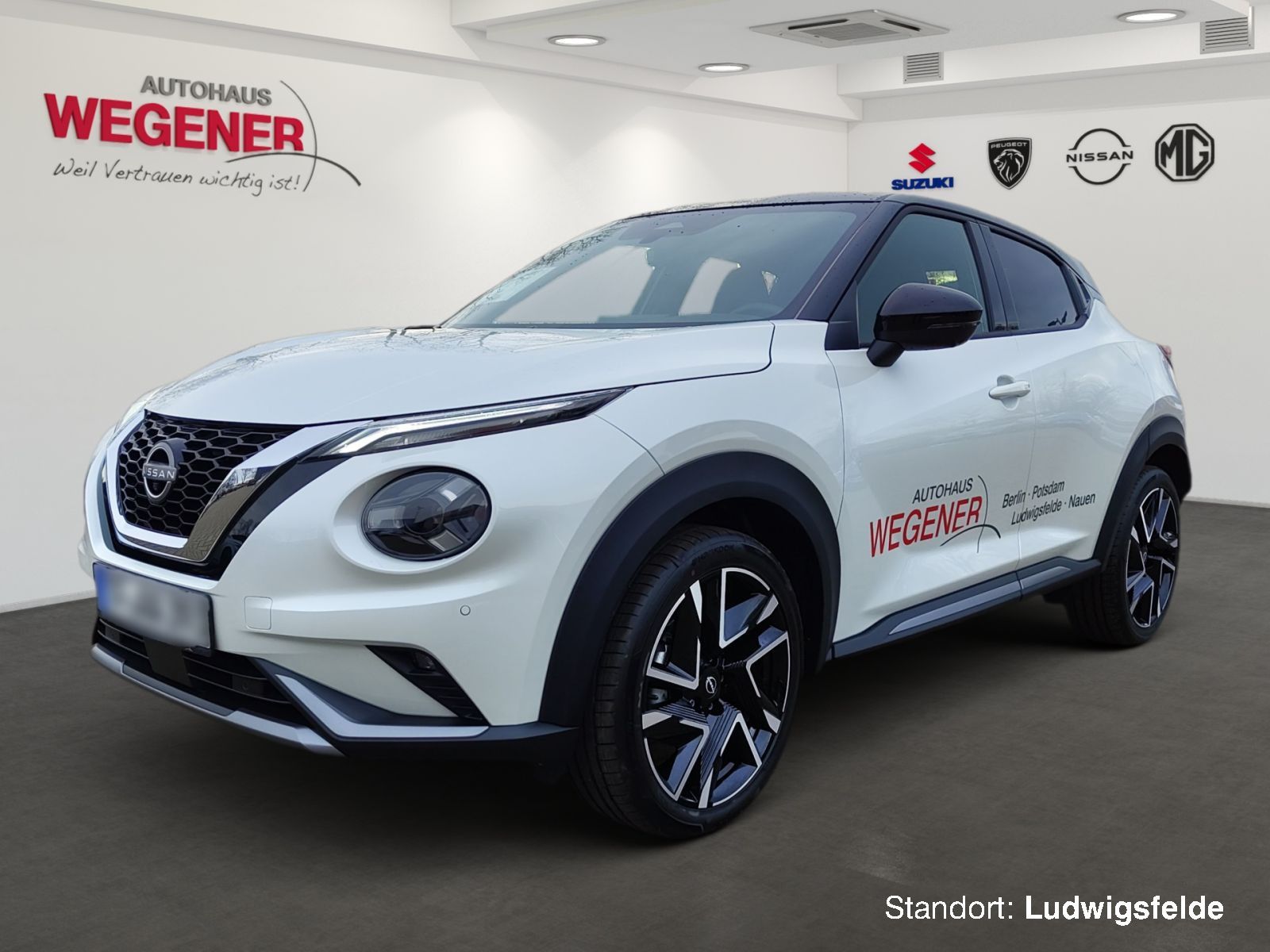 NISSAN JUKE N-DESIGN 6MT 19"LM SHZ 360 KAM Alcantara®