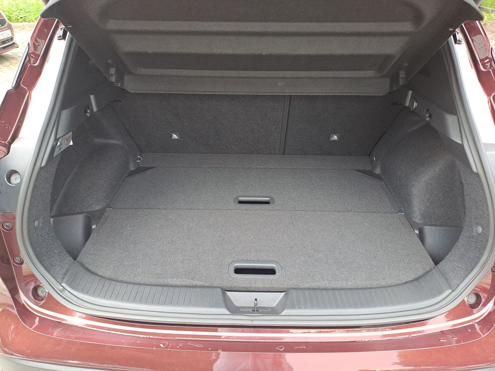 Nissan Qashqai Tekna 1.3 AT - HEADUP NAVI 360° CarPlay